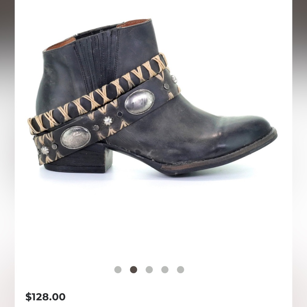CIRCLE G WOMEN'S HARNESS WESTERN BOOTIES - ROUND TOE